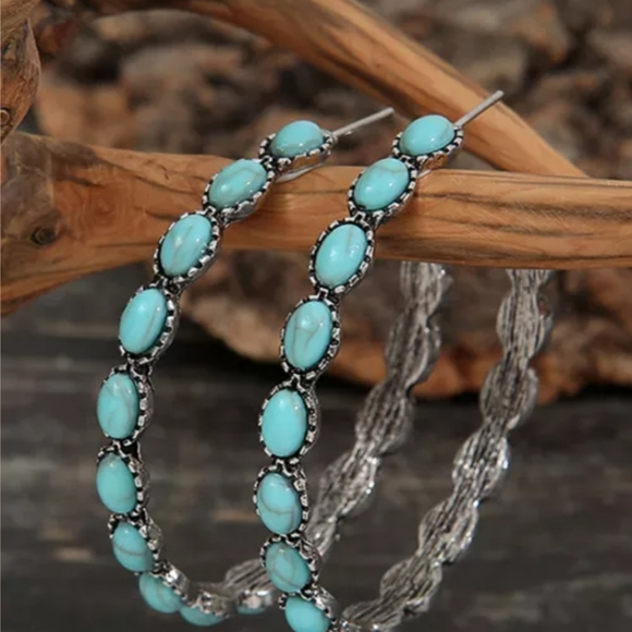 New boutique retro turquoise earrings - Picture 2 of 6